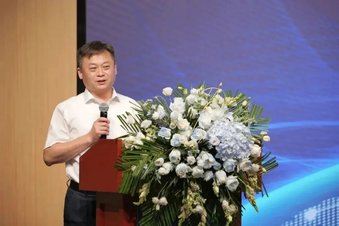 新能源 新动力 新未来|3044am永利集团股份“动力与能源工业集群”圆桌座谈会顺遂召开