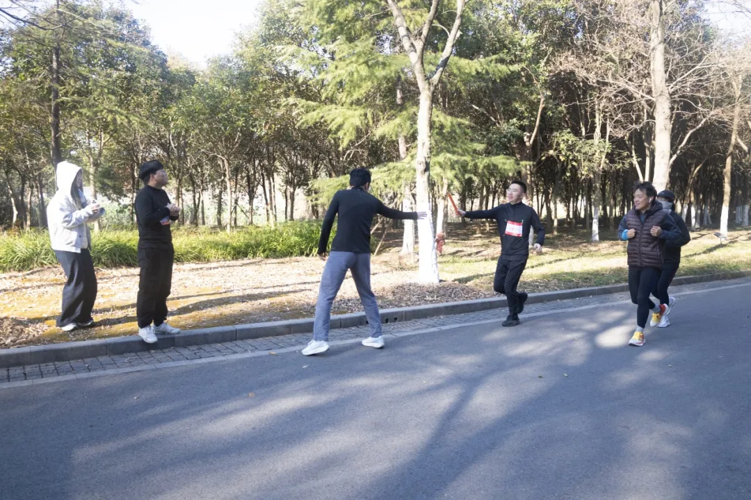 回望2024 启航2025 | 3044am永利集团股份2025年度战略年会顺遂召开